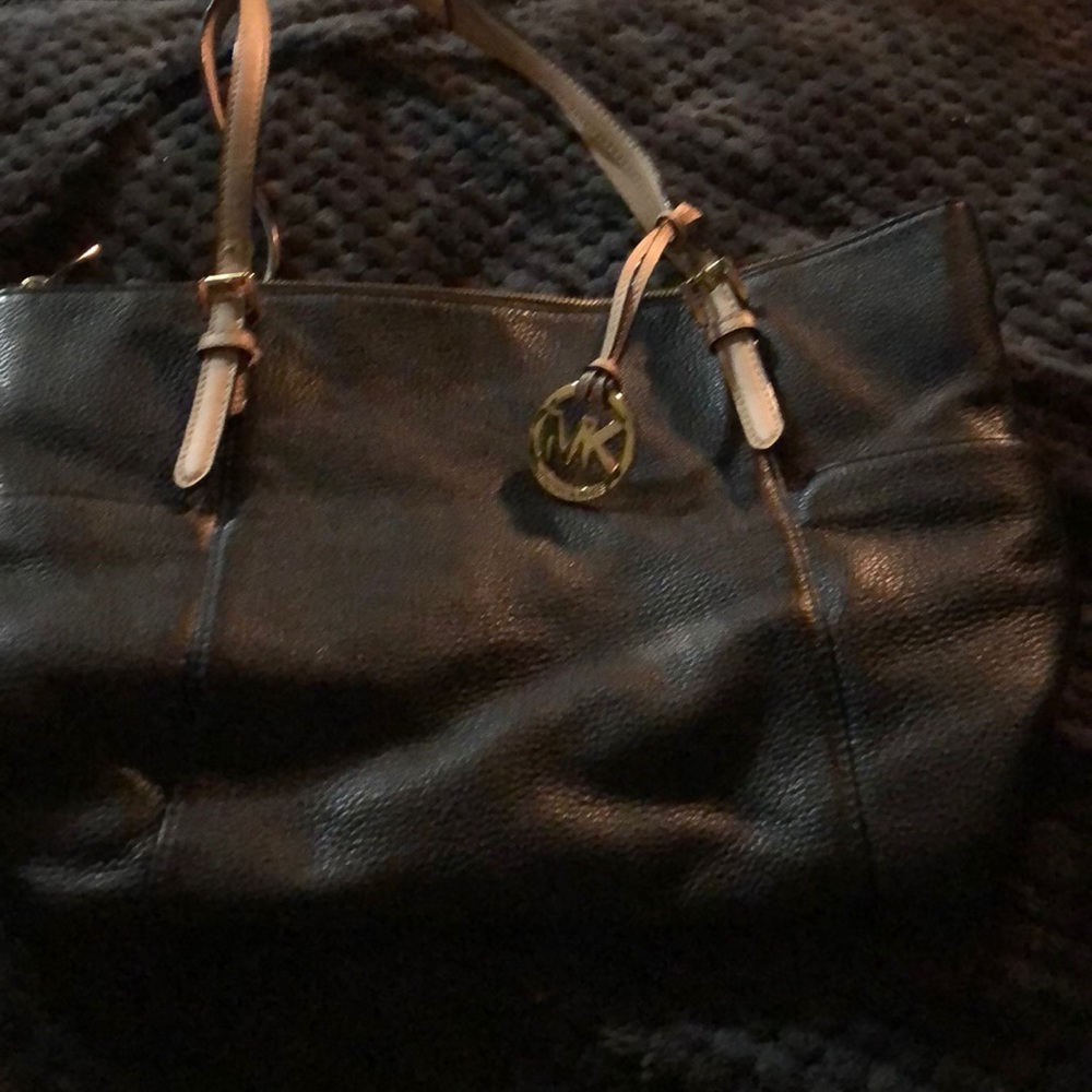 Michael Kors black leather purse